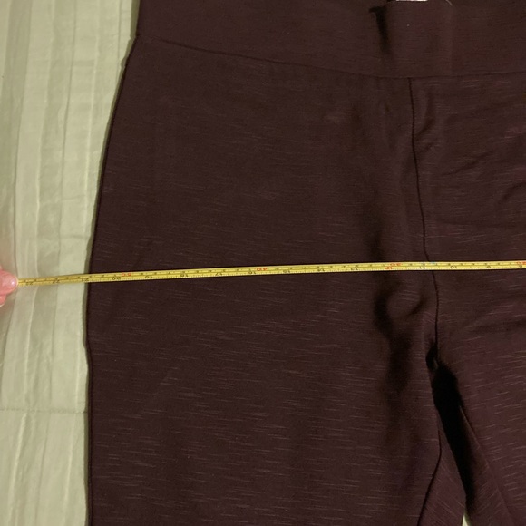 NWT Maroon slub knit pull on pants - Picture 4 of 7